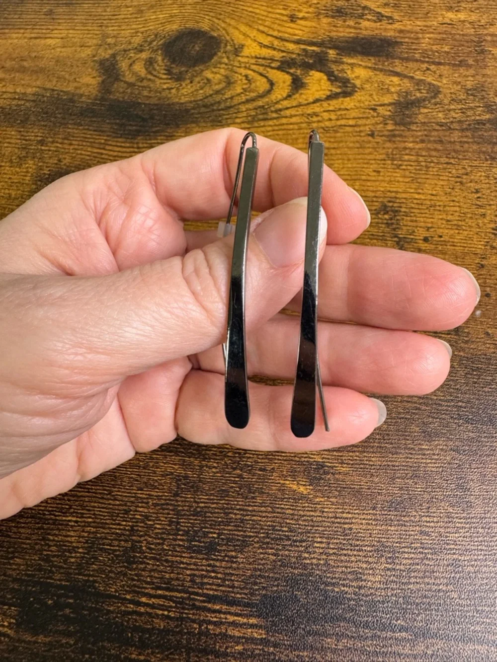 🍄Sleek Minimalist Long Bar Drop Earrings - Silver Tone - Picture 2 of 5